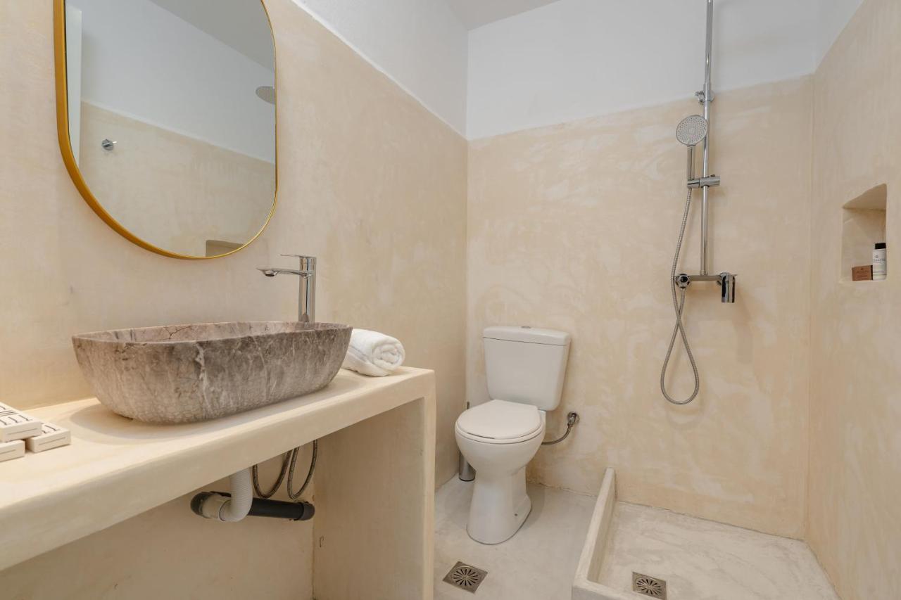 Celestial Seaview Apartments- Apollon Naxos City 외부 사진